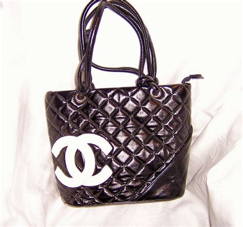 chanel paris black and white purse